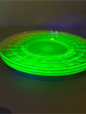 Anchor Hocking Uranium Depression Glass Dinner Plates - Set of 3